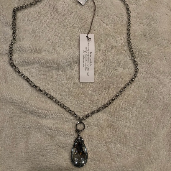 Necklace - Picture 2 of 3